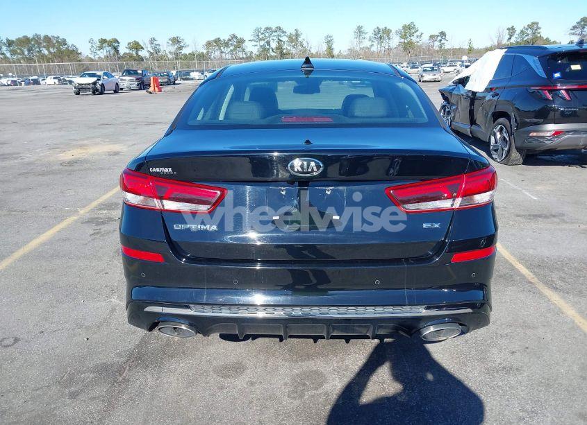 Photo 16 of 2019 Kia Optima EX (VIN 5XXGU4L19KG274989)