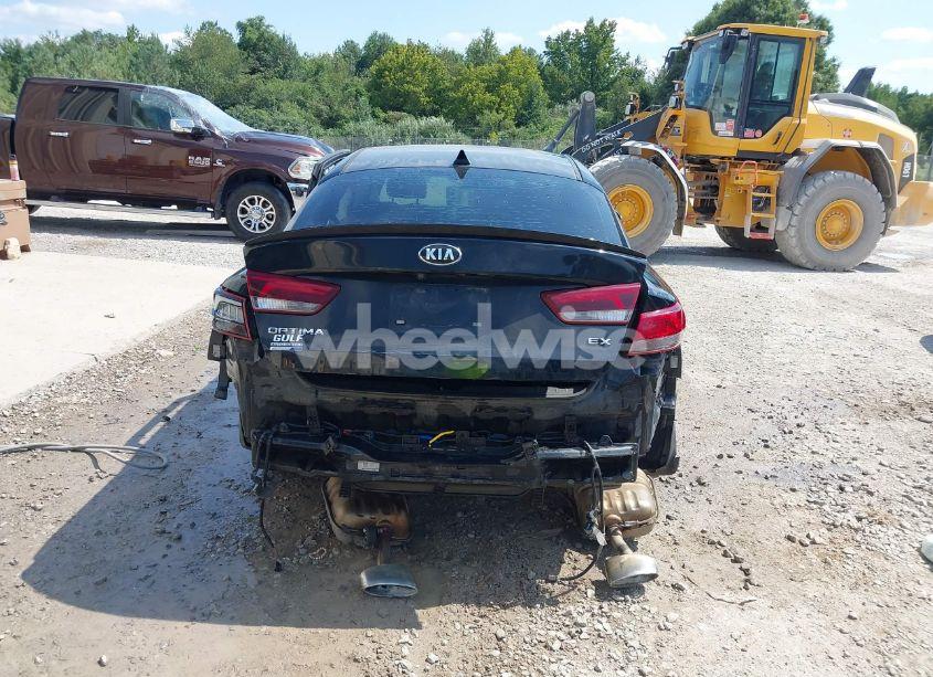 Photo 16 of 2019 Kia Optima EX (VIN 5XXGU4L19KG304069)