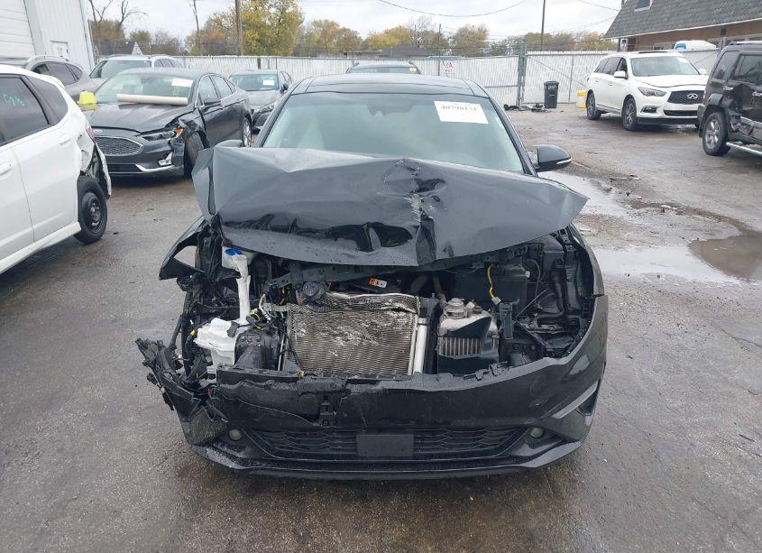 Photo 12 of 2019 Kia Optima EX (VIN 5XXGU4L1XKG334620)