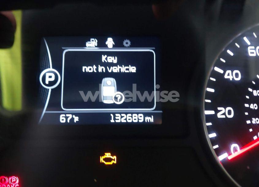 Photo 15 of 2016 Kia Optima EX (VIN 5XXGU4L30GG085317)