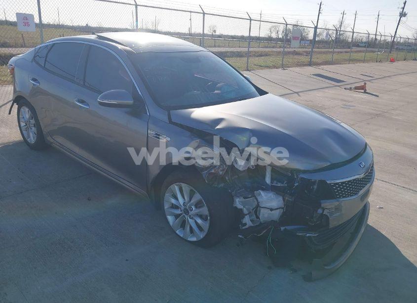 Photo 6 of 2016 Kia Optima EX (VIN 5XXGU4L30GG086953)