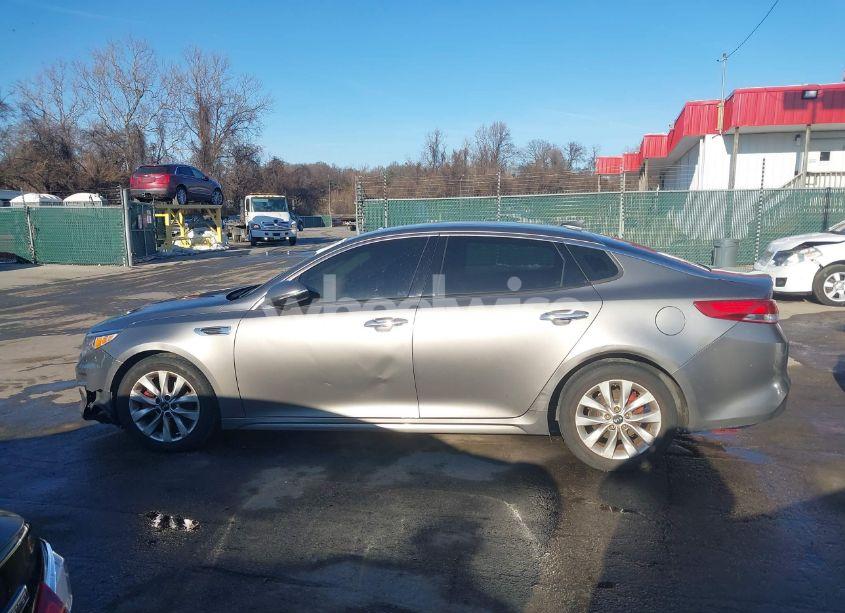 Photo 14 of 2016 Kia Optima EX (VIN 5XXGU4L30GG098746)