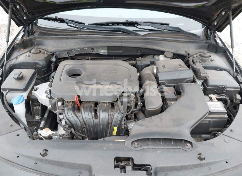 Photo 10 of 2017 Kia Optima EX (VIN 5XXGU4L30HG163502)