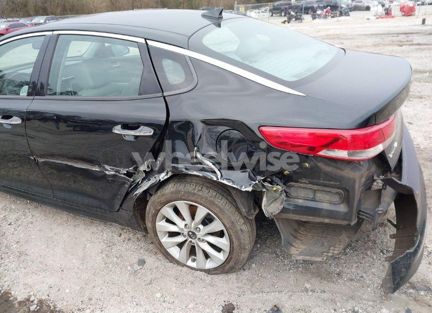 Photo 6 of 2017 Kia Optima EX (VIN 5XXGU4L30HG163502)