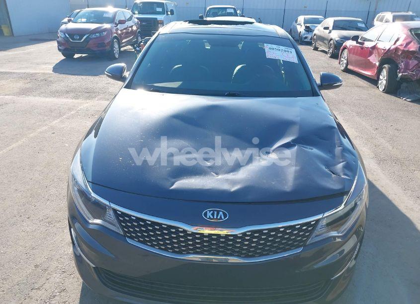 Photo 6 of 2018 Kia Optima EX (VIN 5XXGU4L30JG263394)