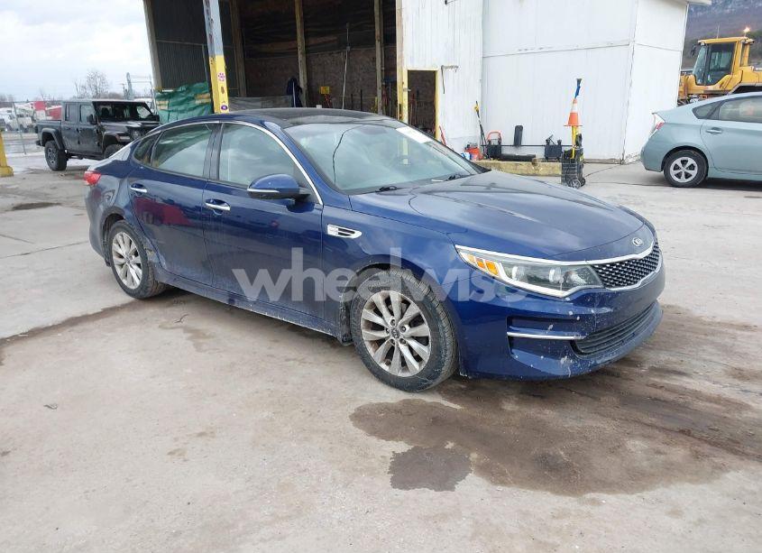 2016 Kia Optima EX (VIN 5XXGU4L31GG009248) main photo