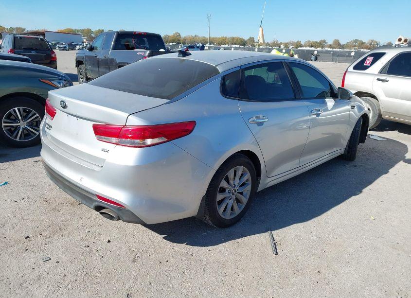 Photo 4 of 2016 Kia Optima EX (VIN 5XXGU4L31GG054576)