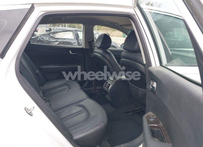 Photo 8 of 2016 Kia Optima EX (VIN 5XXGU4L31GG058501)