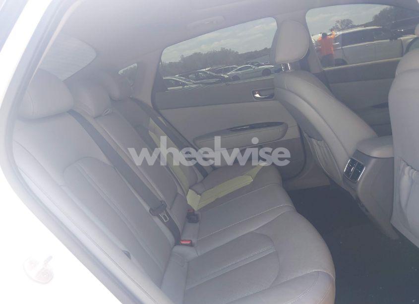 Photo 8 of 2016 Kia Optima EX (VIN 5XXGU4L31GG078375)