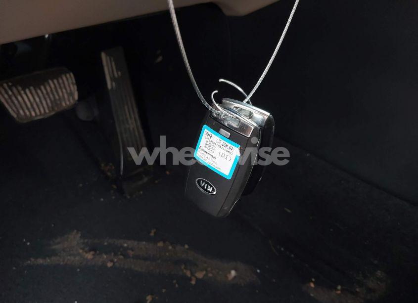 Photo 11 of 2016 Kia Optima EX (VIN 5XXGU4L31GG080501)