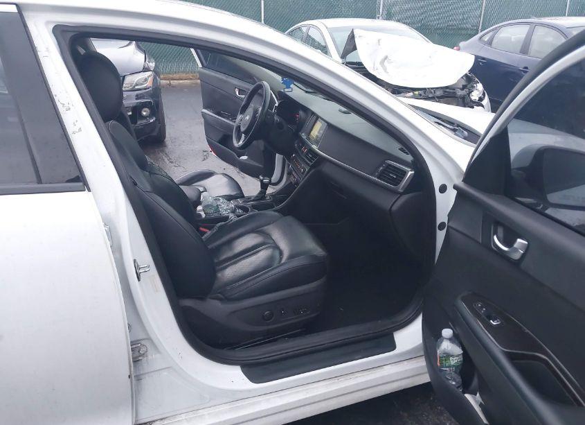 Photo 5 of 2016 Kia Optima EX (VIN 5XXGU4L31GG103968)