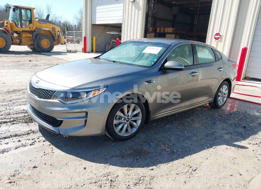 Photo 2 of 2016 Kia Optima EX (VIN 5XXGU4L31GG120107)