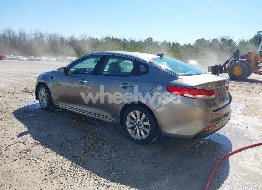 Photo 3 of 2016 Kia Optima EX (VIN 5XXGU4L31GG120107)