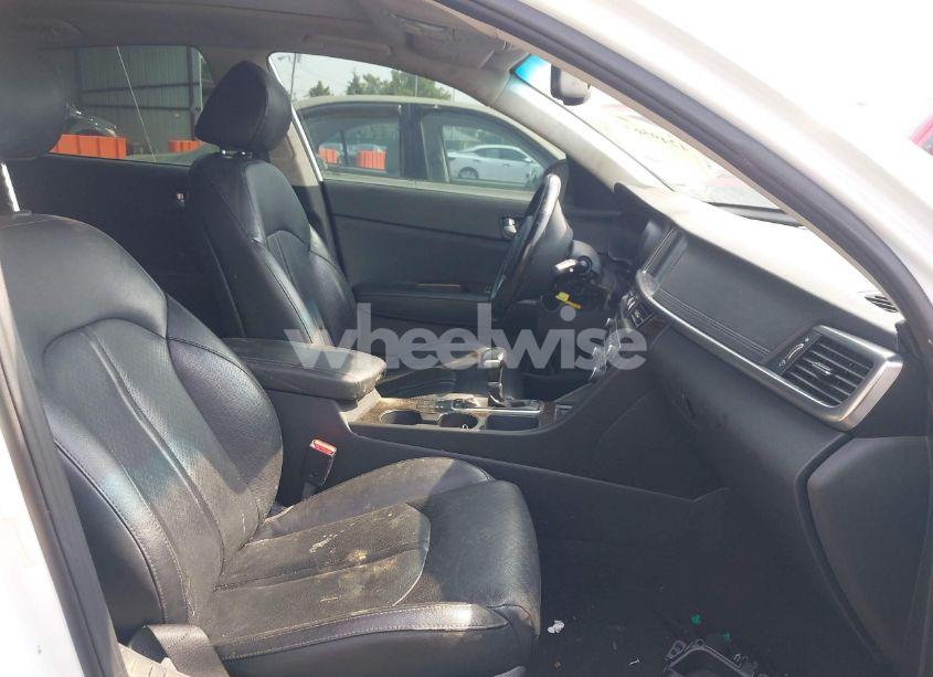 Photo 5 of 2017 Kia Optima EX (VIN 5XXGU4L31HG132307)