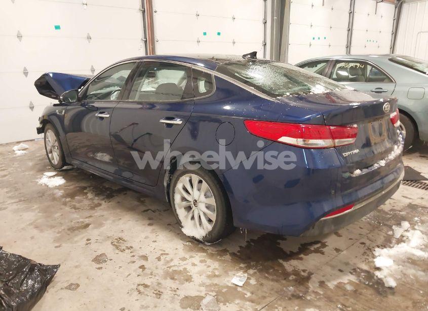 Photo 3 of 2017 Kia Optima EX (VIN 5XXGU4L31HG152217)