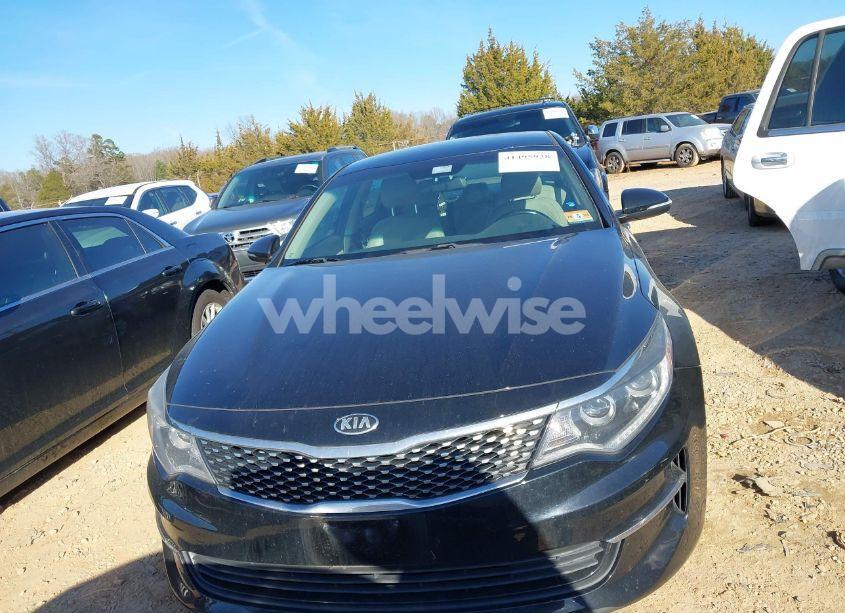 Photo 12 of 2017 Kia Optima EX (VIN 5XXGU4L31HG161600)
