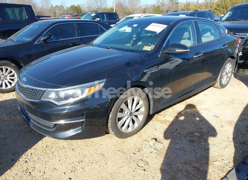 Photo 2 of 2017 Kia Optima EX (VIN 5XXGU4L31HG161600)