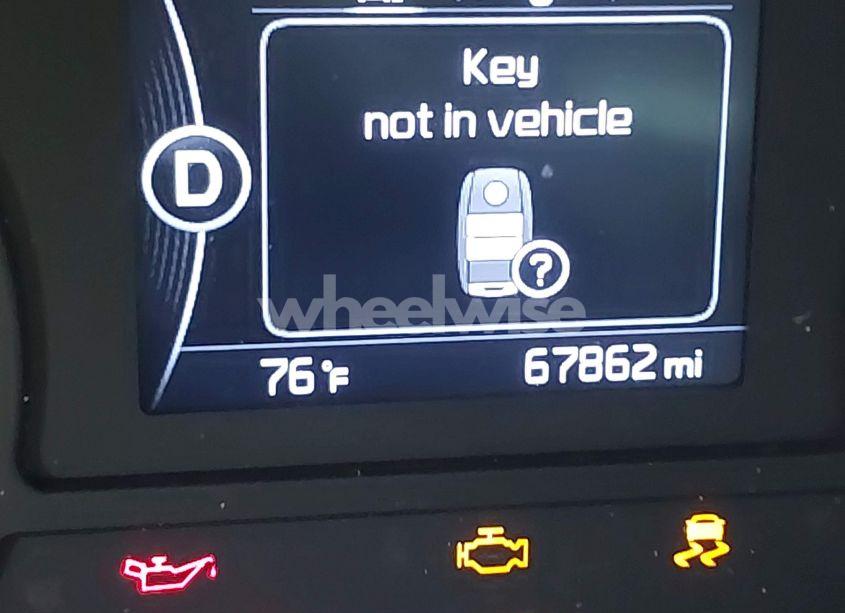 Photo 15 of 2018 Kia Optima EX (VIN 5XXGU4L31JG228525)