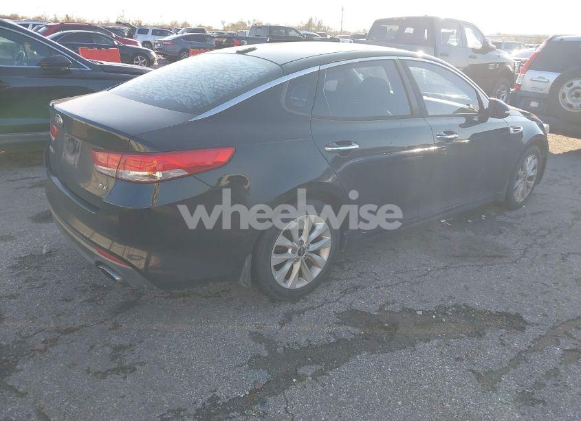 Photo 4 of 2016 Kia Optima EX (VIN 5XXGU4L32GG034756)