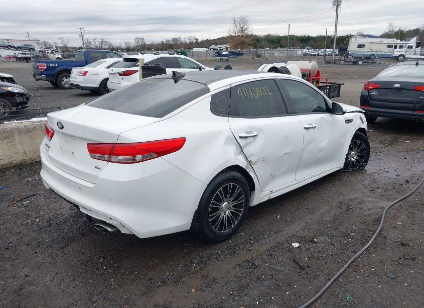 Photo 4 of 2016 Kia Optima EX (VIN 5XXGU4L32GG050794)