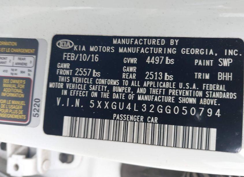 Photo 9 of 2016 Kia Optima EX (VIN 5XXGU4L32GG050794)