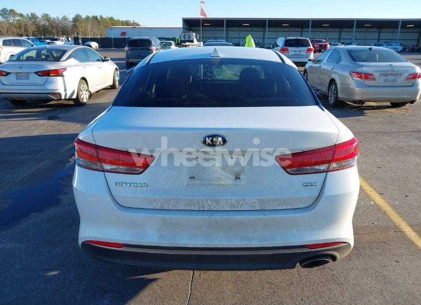Photo 15 of 2016 Kia Optima EX (VIN 5XXGU4L32GG074982)