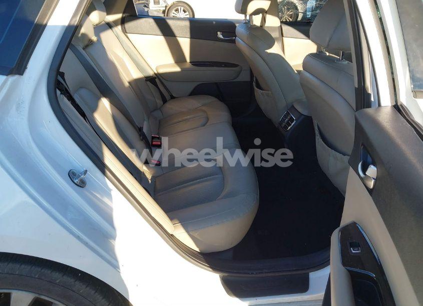 Photo 8 of 2016 Kia Optima EX (VIN 5XXGU4L32GG074982)