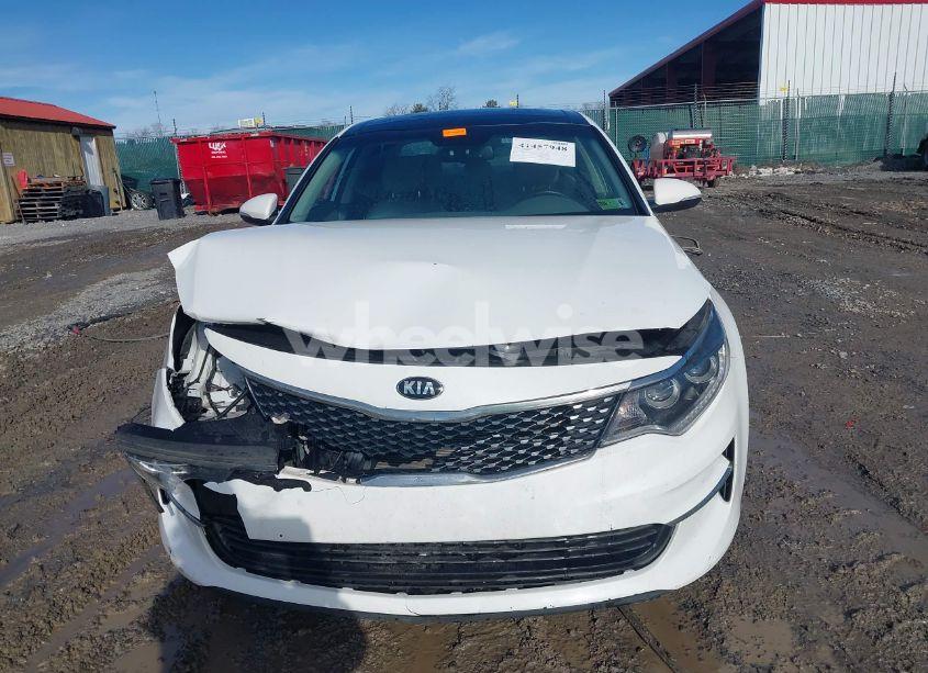 Photo 12 of 2016 Kia Optima EX (VIN 5XXGU4L32GG080832)