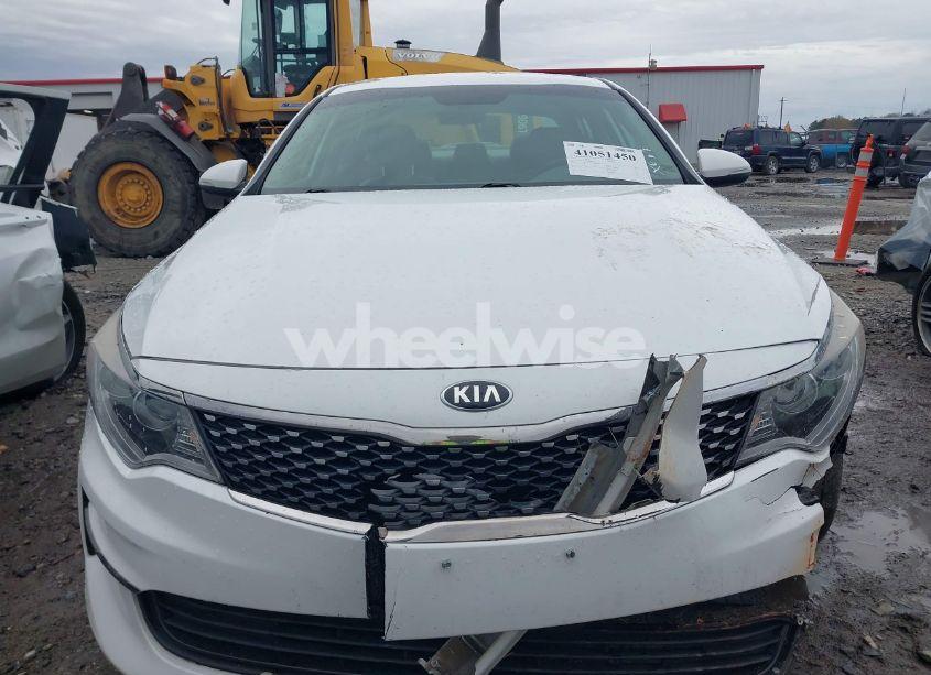 Photo 12 of 2016 Kia Optima EX (VIN 5XXGU4L32GG096951)