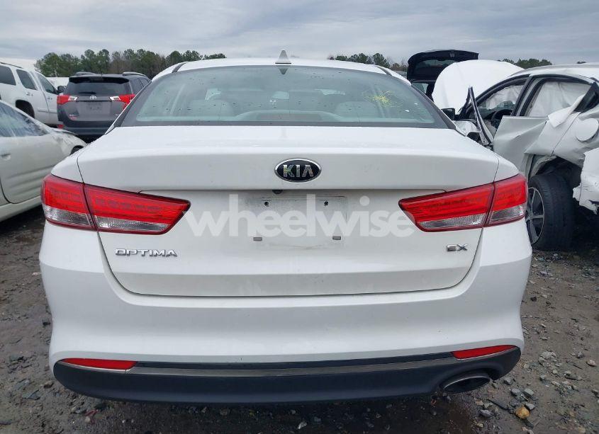 Photo 16 of 2016 Kia Optima EX (VIN 5XXGU4L32GG096951)