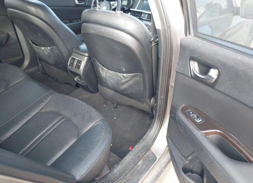 Photo 8 of 2016 Kia Optima EX (VIN 5XXGU4L32GG100027)