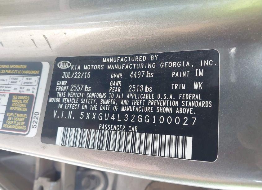 Photo 9 of 2016 Kia Optima EX (VIN 5XXGU4L32GG100027)