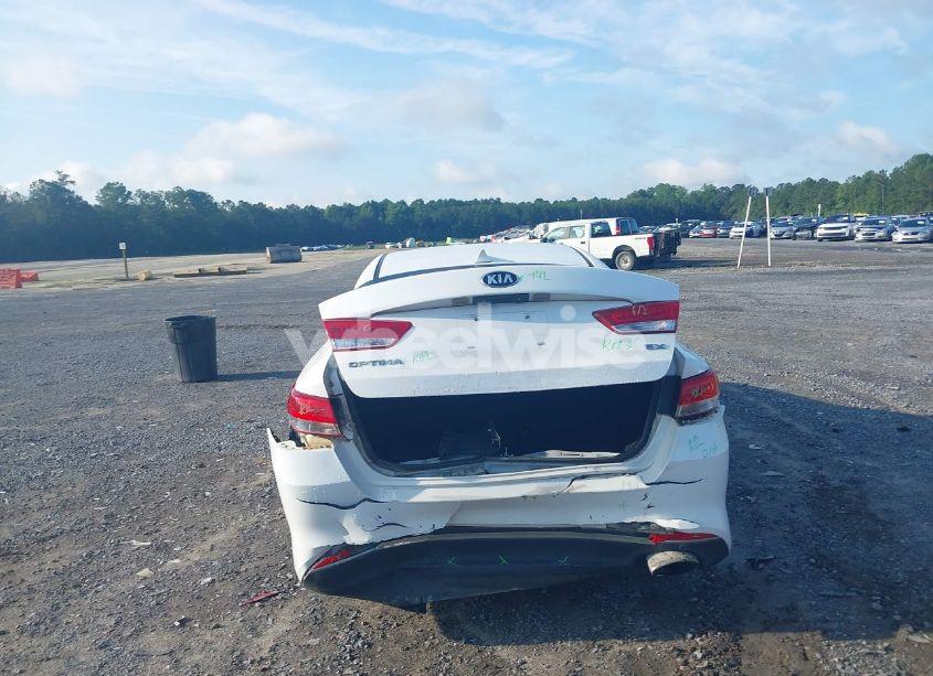 Photo 16 of 2017 Kia Optima EX (VIN 5XXGU4L32HG160097)