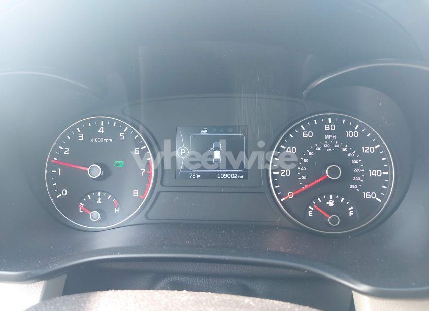 Photo 7 of 2017 Kia Optima EX (VIN 5XXGU4L32HG160097)