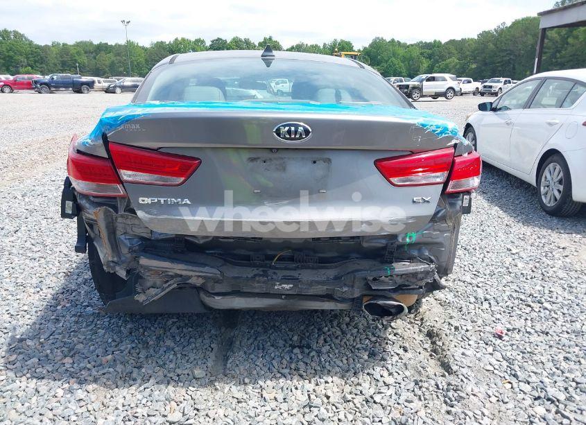 Photo 16 of 2017 Kia Optima EX (VIN 5XXGU4L32HG175960)