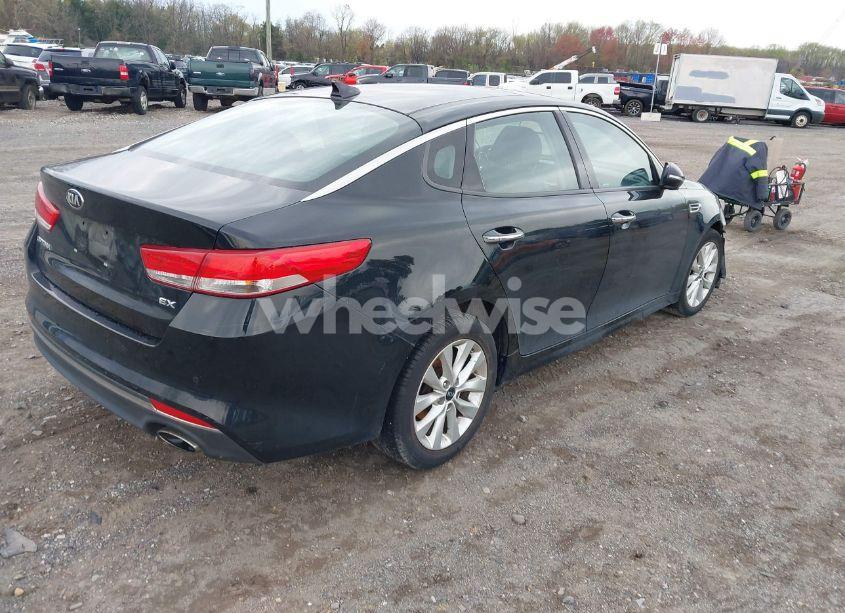 Photo 4 of 2018 Kia Optima EX (VIN 5XXGU4L32JG193039)