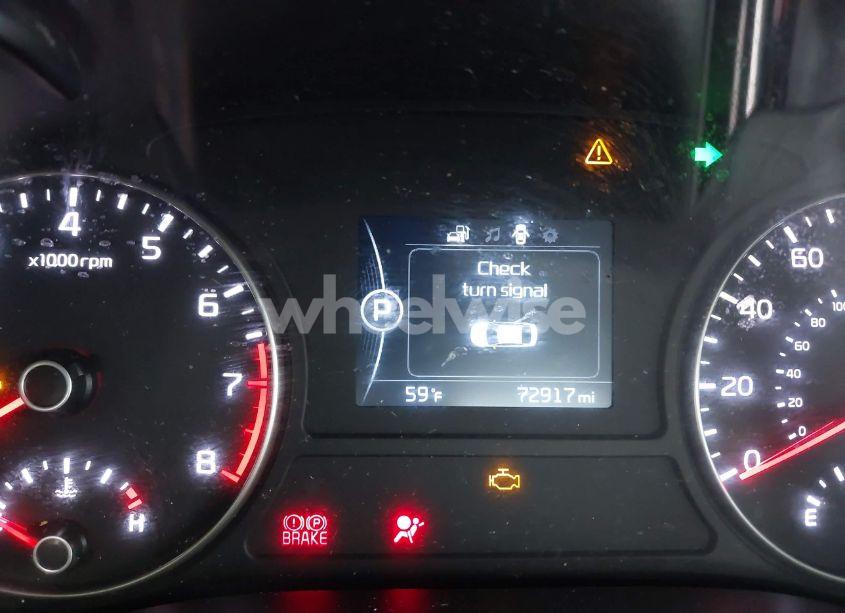 Photo 7 of 2018 Kia Optima EX (VIN 5XXGU4L32JG201205)