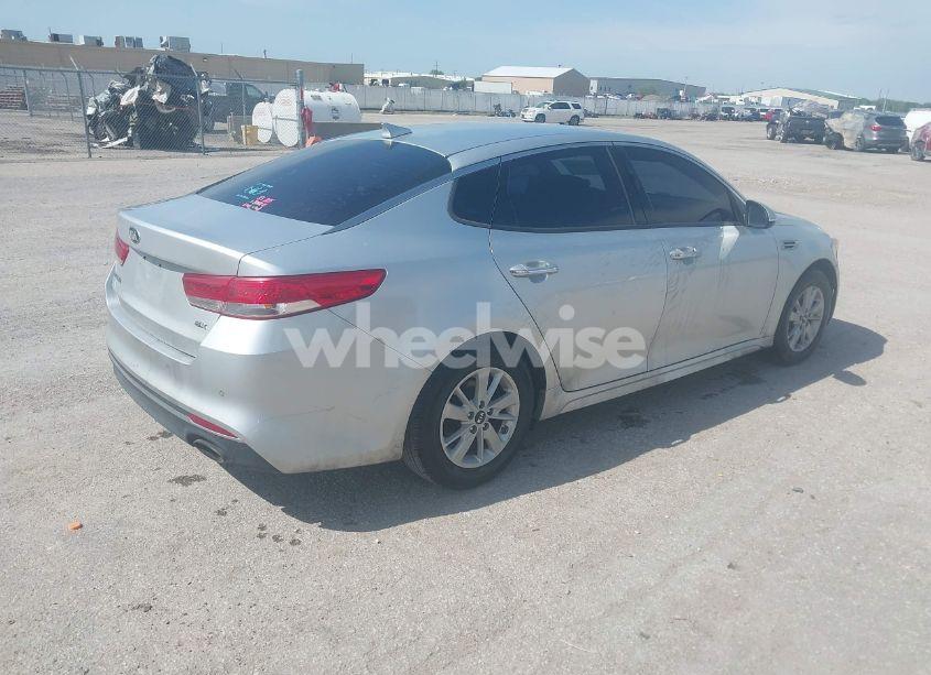 Photo 4 of 2018 Kia Optima EX (VIN 5XXGU4L32JG269794)