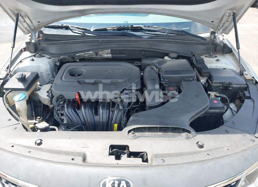 Photo 10 of 2016 Kia Optima EX (VIN 5XXGU4L33GG055180)