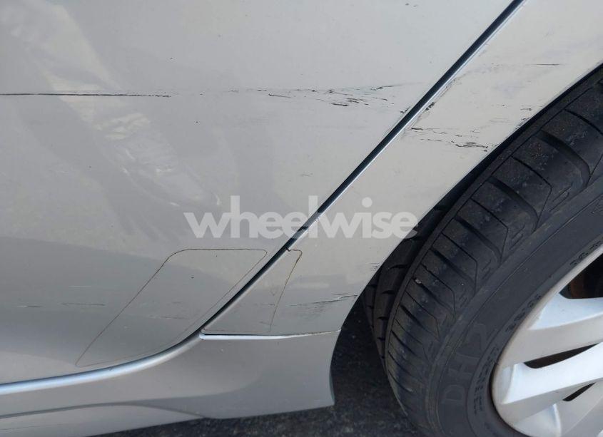 Photo 6 of 2016 Kia Optima EX (VIN 5XXGU4L33GG055180)