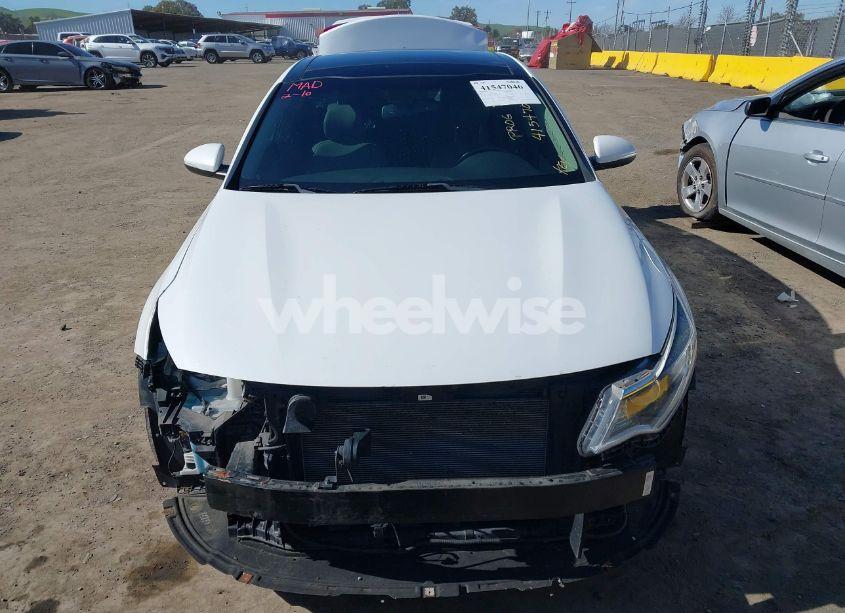 Photo 13 of 2016 Kia Optima EX (VIN 5XXGU4L33GG057978)