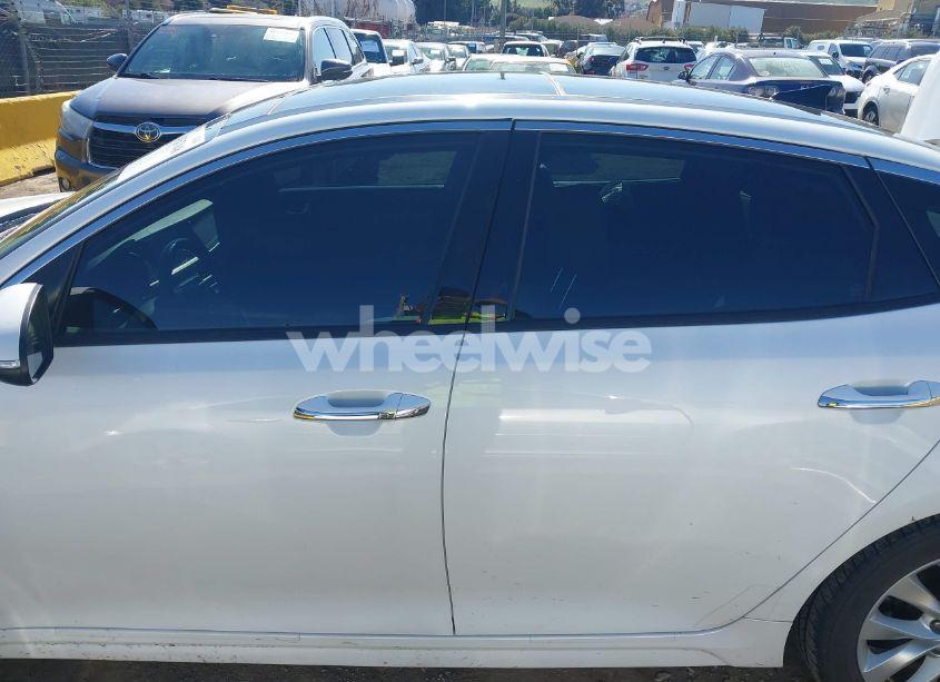 Photo 15 of 2016 Kia Optima EX (VIN 5XXGU4L33GG057978)