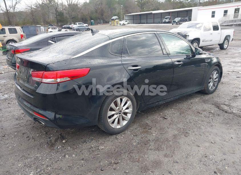 Photo 4 of 2016 Kia Optima EX (VIN 5XXGU4L33GG062484)