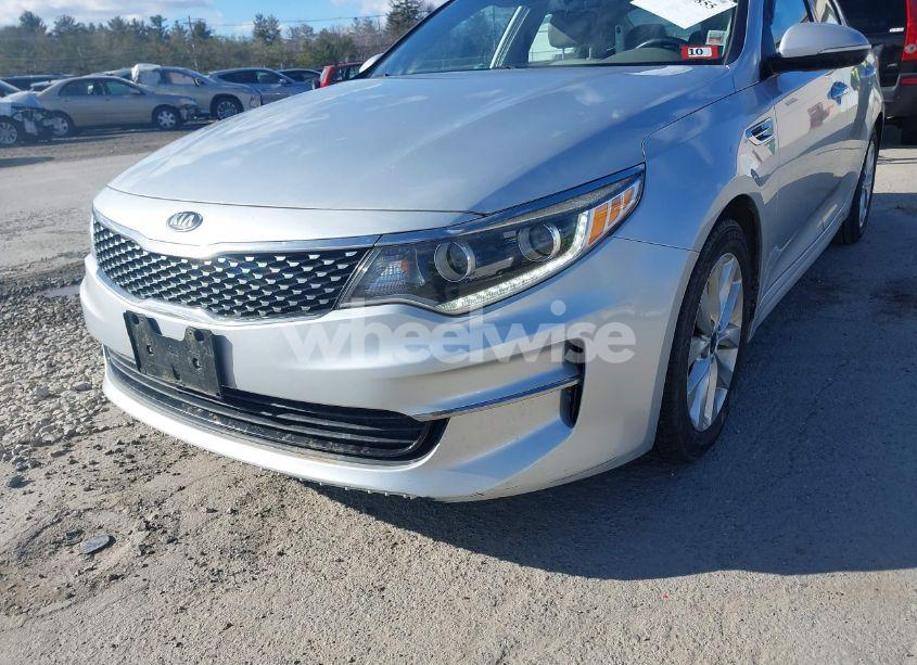 Photo 6 of 2016 Kia Optima EX (VIN 5XXGU4L33GG063604)