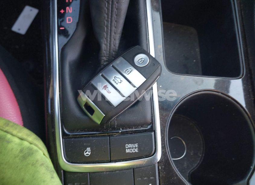 Photo 11 of 2016 Kia Optima EX (VIN 5XXGU4L33GG075431)