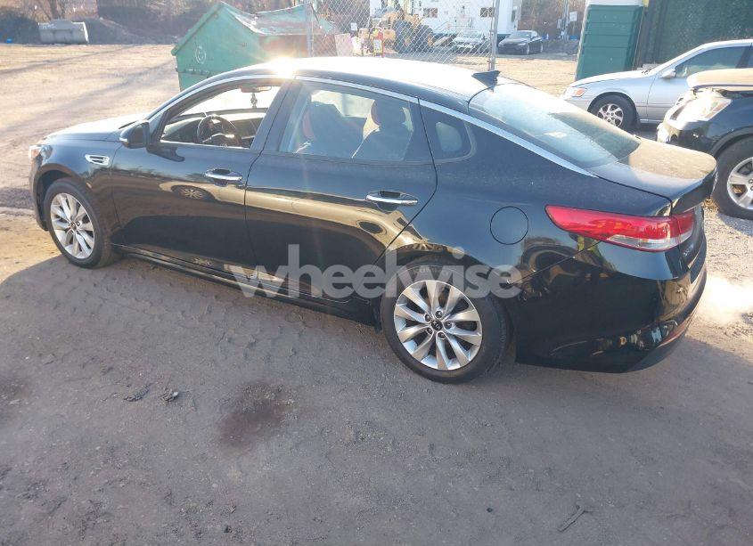 Photo 3 of 2016 Kia Optima EX (VIN 5XXGU4L33GG075431)