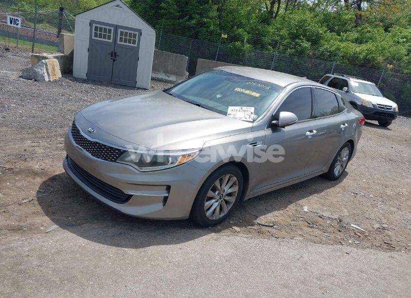 Photo 2 of 2016 Kia Optima EX (VIN 5XXGU4L33GG090012)