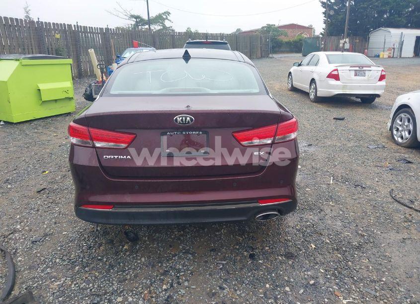 Photo 17 of 2016 Kia Optima EX (VIN 5XXGU4L33GG098577)