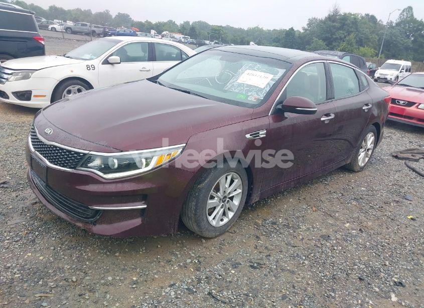 Photo 2 of 2016 Kia Optima EX (VIN 5XXGU4L33GG098577)