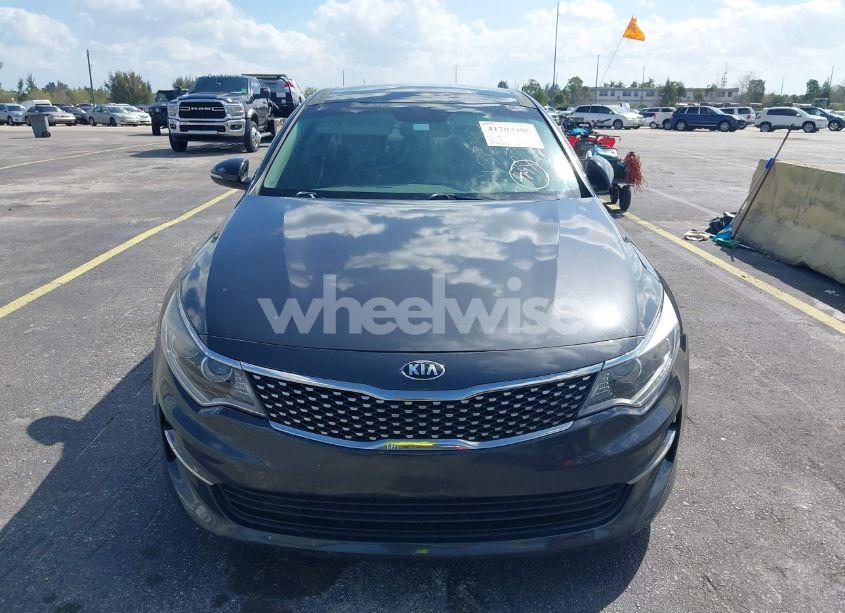 Photo 12 of 2016 Kia Optima EX (VIN 5XXGU4L33GG118830)